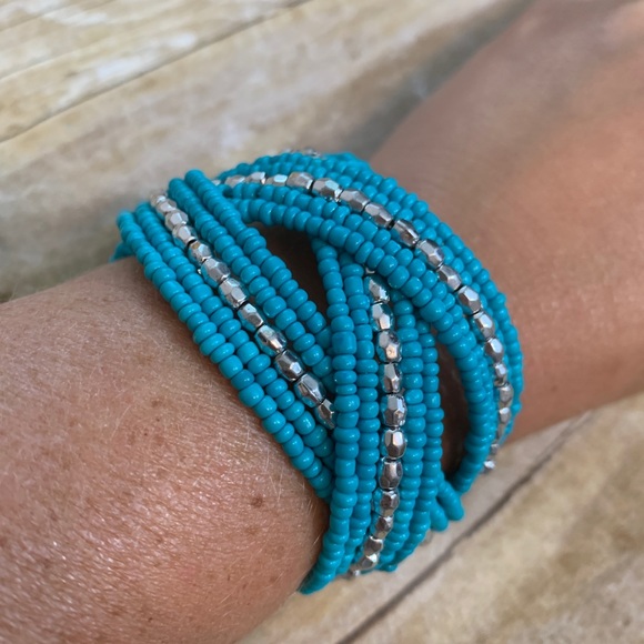 Turquoise cuff bracelet - Picture 4 of 6